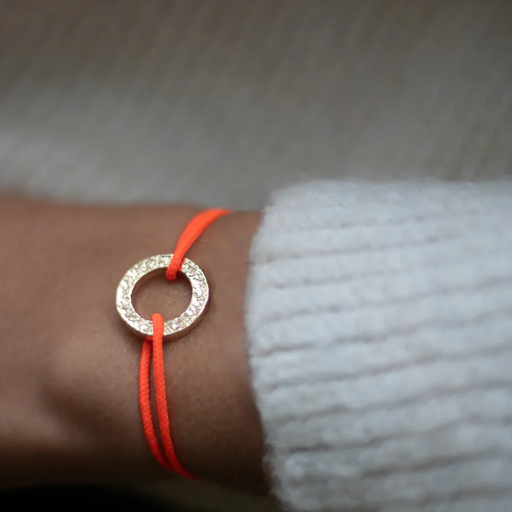 Bracelet CERCLE Plaqué Or Martelé - FLOW - image 2